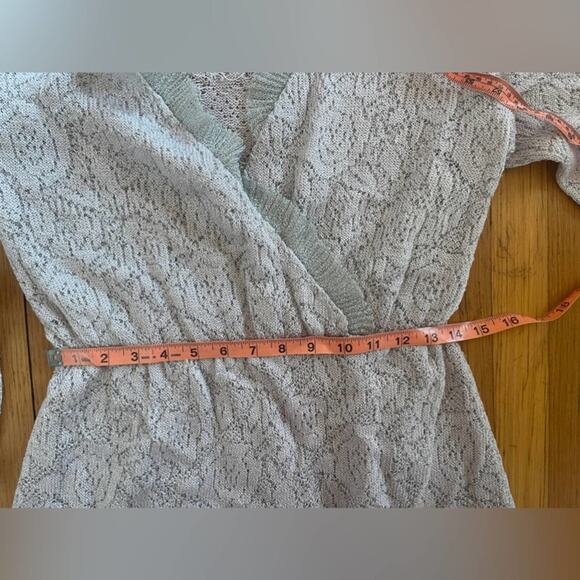 70s Vintage Silver Knit Lurex Faux Wrap Dress - Picture 4 of 6